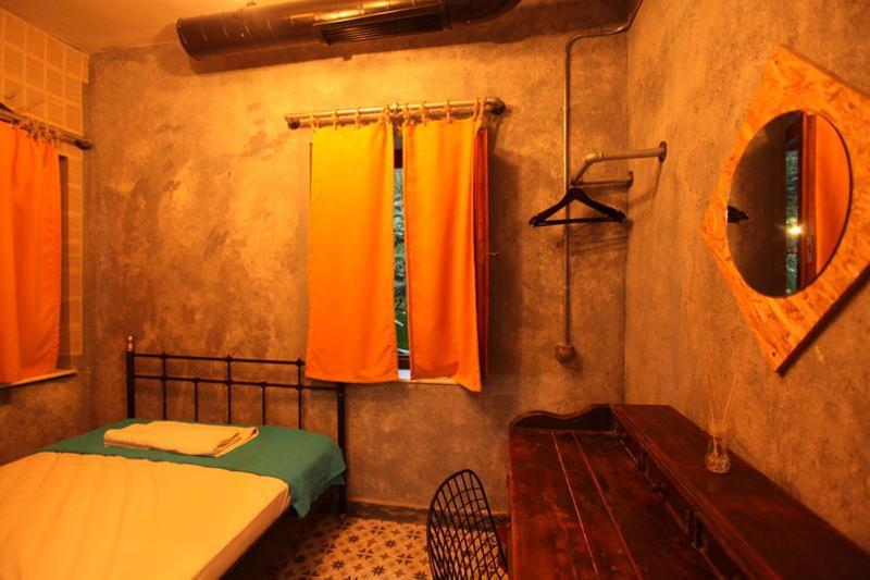 Role Street Hostel Antalya Buitenkant foto